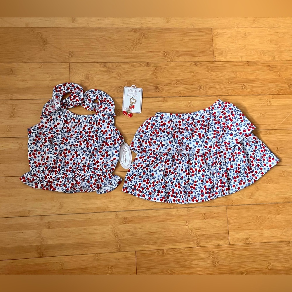 NWT Girls Size 5 Patriotic Red, White & Blue Floral Outfit - Top & Skorts Set